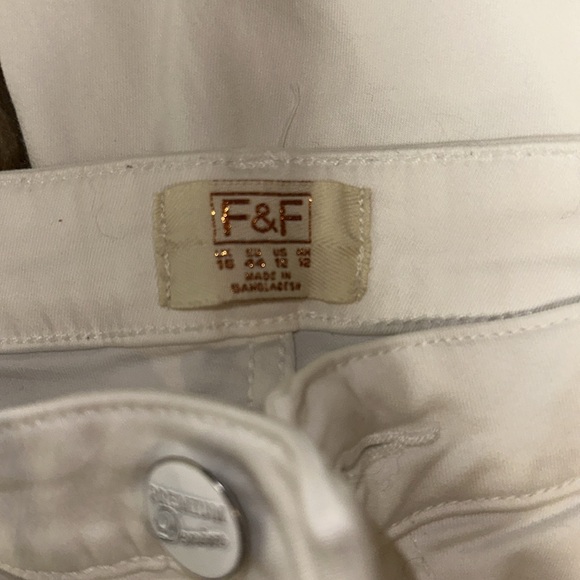 F&F stretchy skinny capri - Picture 3 of 7